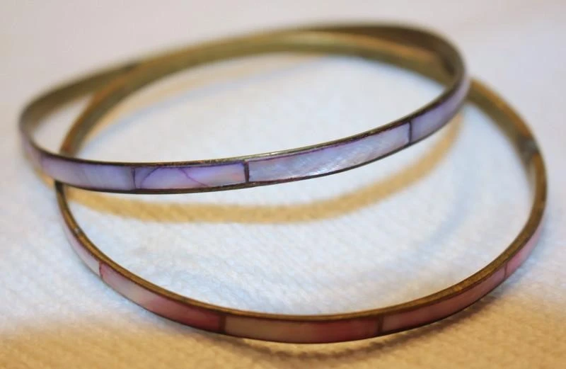 Roze en paarse door-de-vinger armbandjes – photo 2